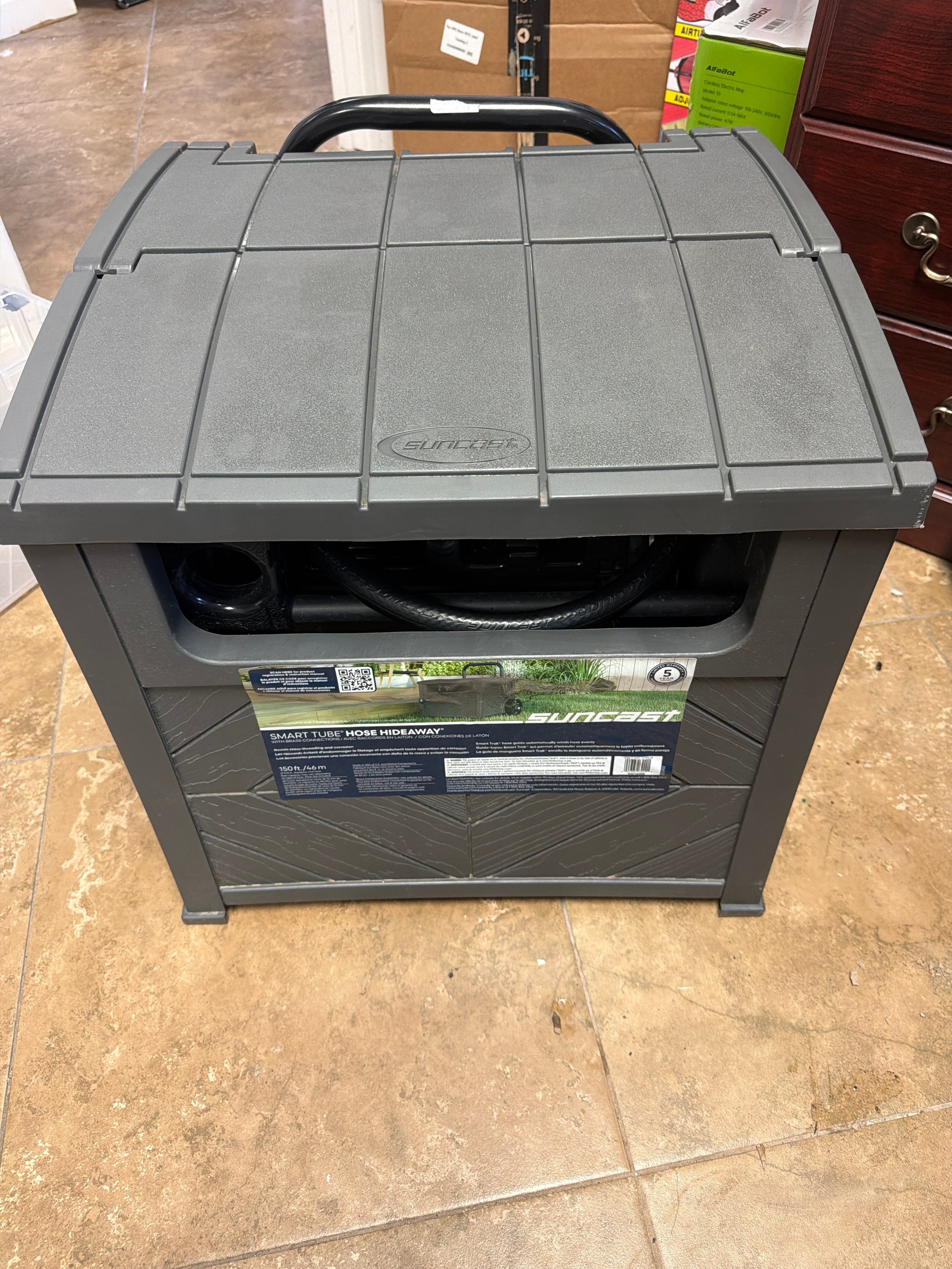 Suncast Smart Tube Hose Hideaway 150 ft Capacity - Image 1