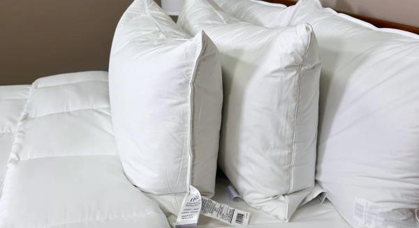 Touch of Down Pillow Queen Set of 2 White - Image 2