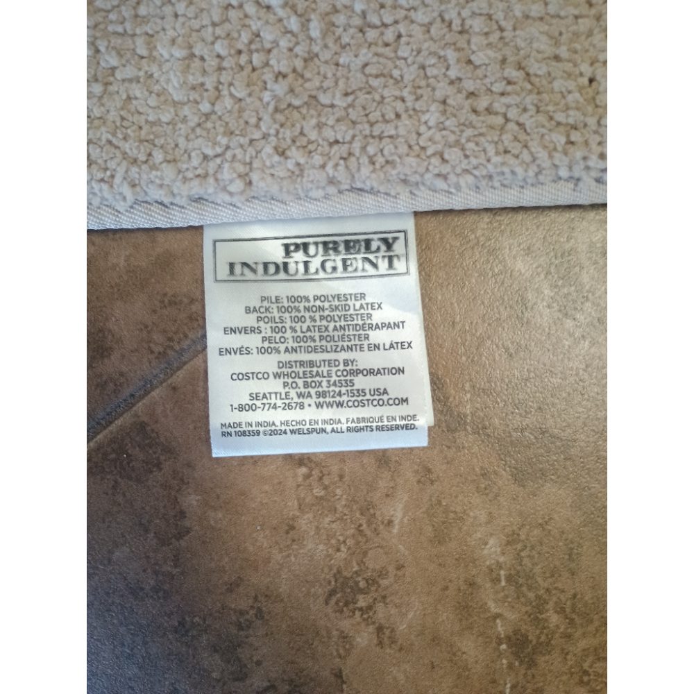 Plush Absorbent Beige Bath Rug with Non-Skid Backing