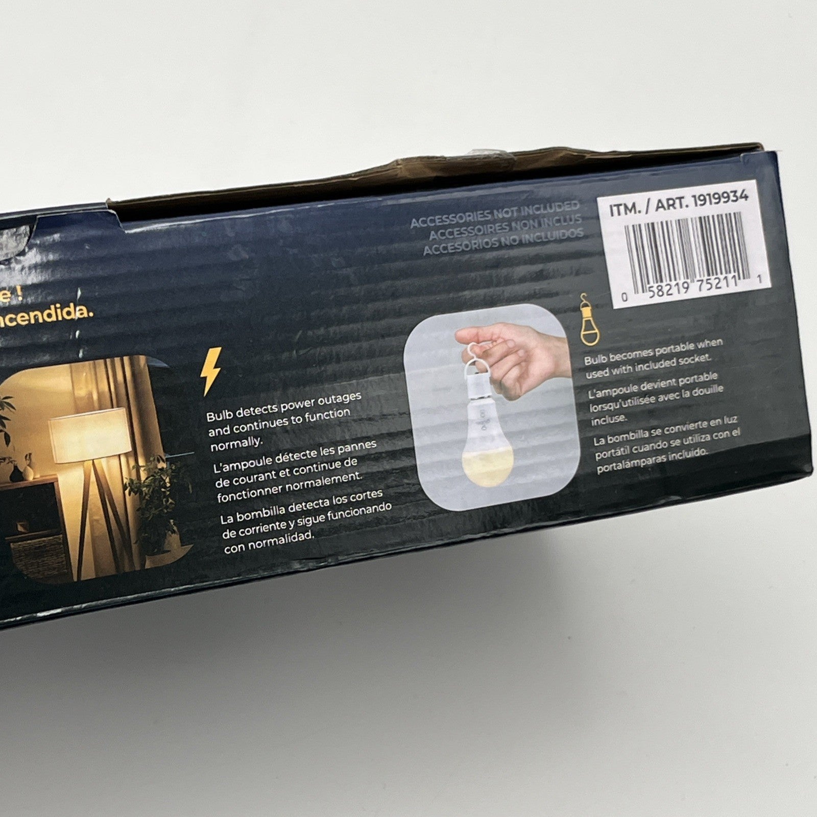 Open-Box New Globe LED Bulb with 60W Eq. 10 Hr Battery Backup 6-Count Retail $37.00