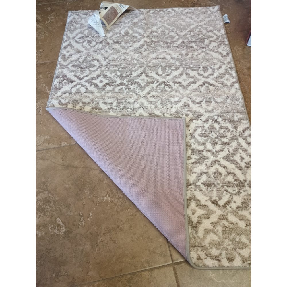 Mineral Spring Pattern Accent Rug 30x46 - Machine Washable  Non-Slip