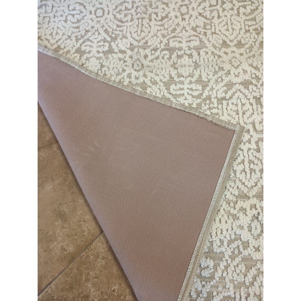 Mohawk Home BeigeWhite Geometric Accent Rug 20x34 Inches