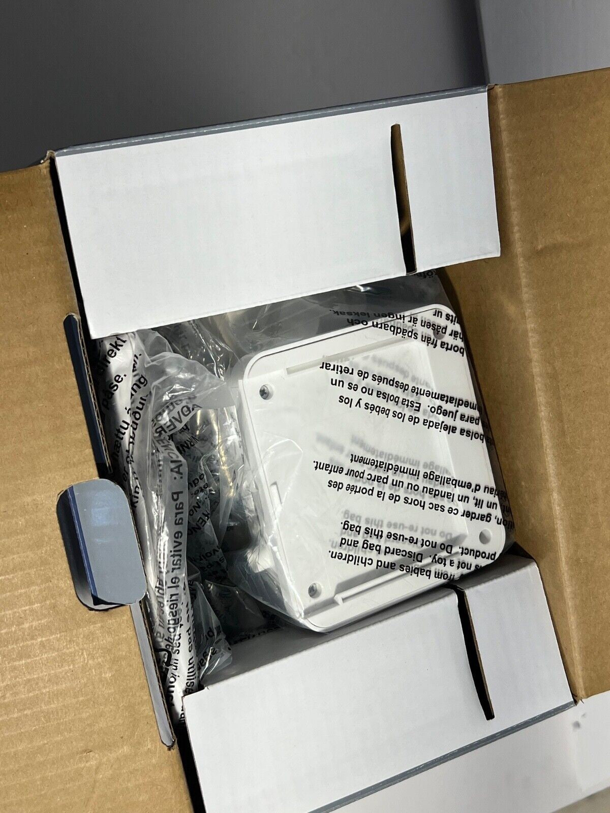 Lumen LED Solar Motion Activated Security Light Triple Head White