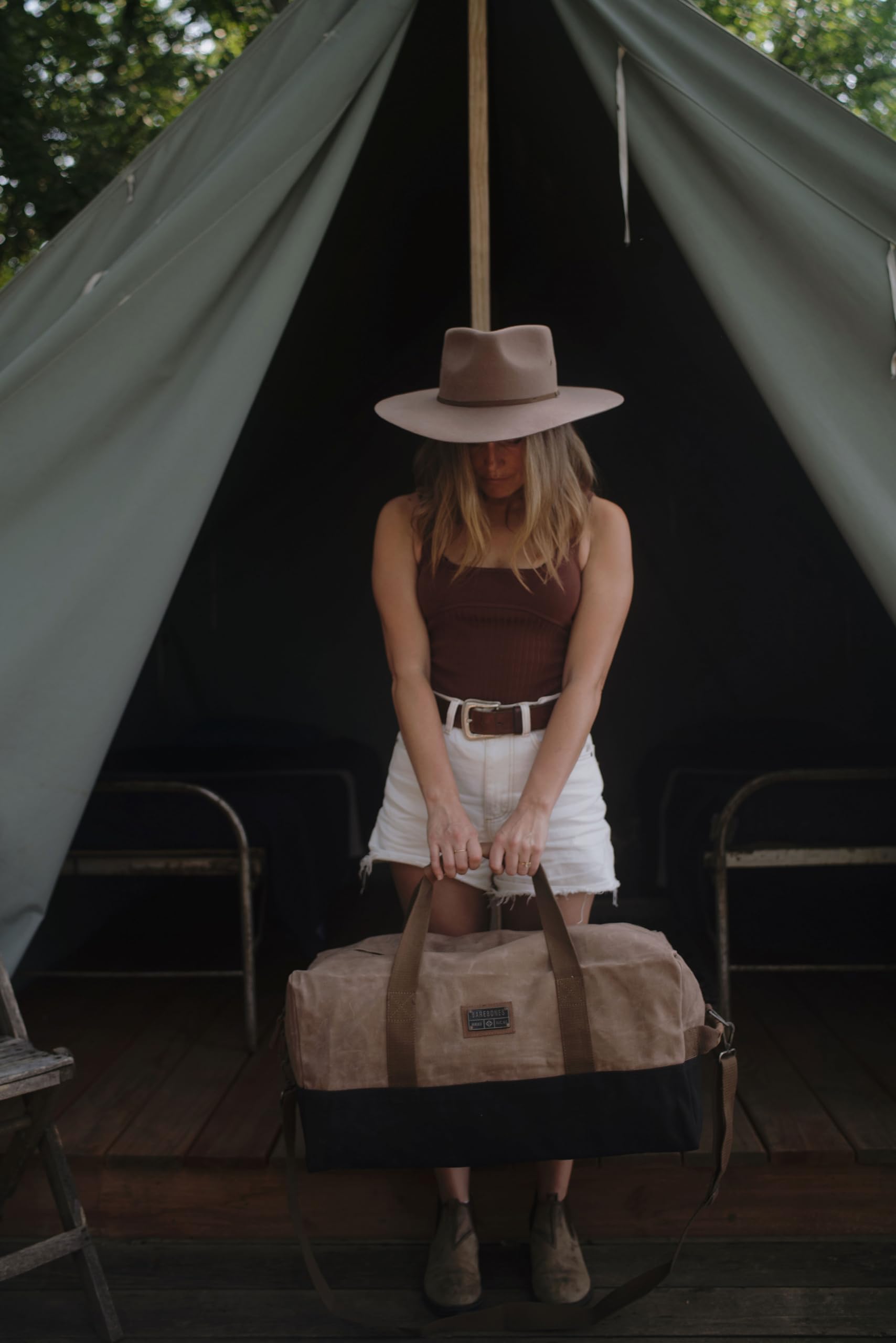 Barebones Neelum Duffel Bag: Rugged Travel Bag for Weekend Adventures, Stylish Weekender Bag and Duffel Bag for Travel, Perfect Overnight Bag for Road Trips and Outdoor Getaways Retail $89.00