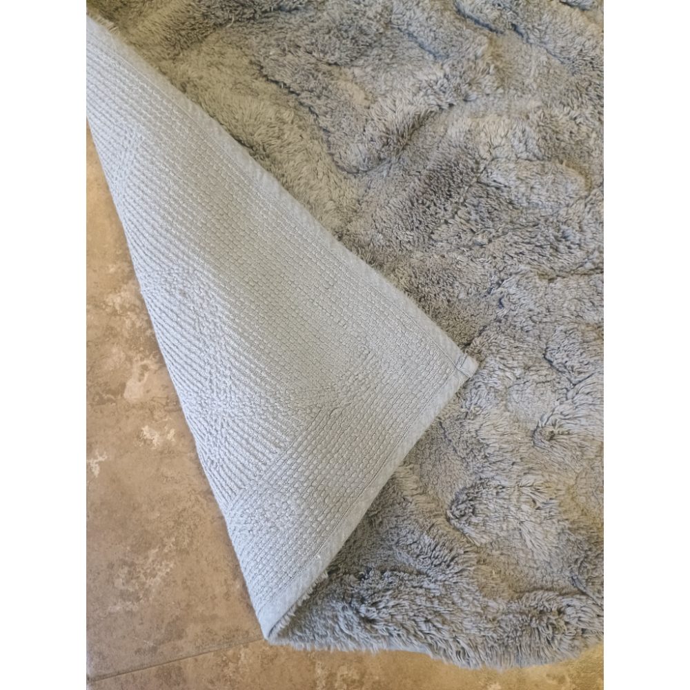 Gray Plush Geometric Pattern Absorbent Non-Slip Bath Mat Rug