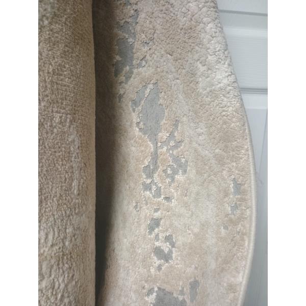 Beige Grey Abstract Pattern Area Rug 7x10 Retail $150.00