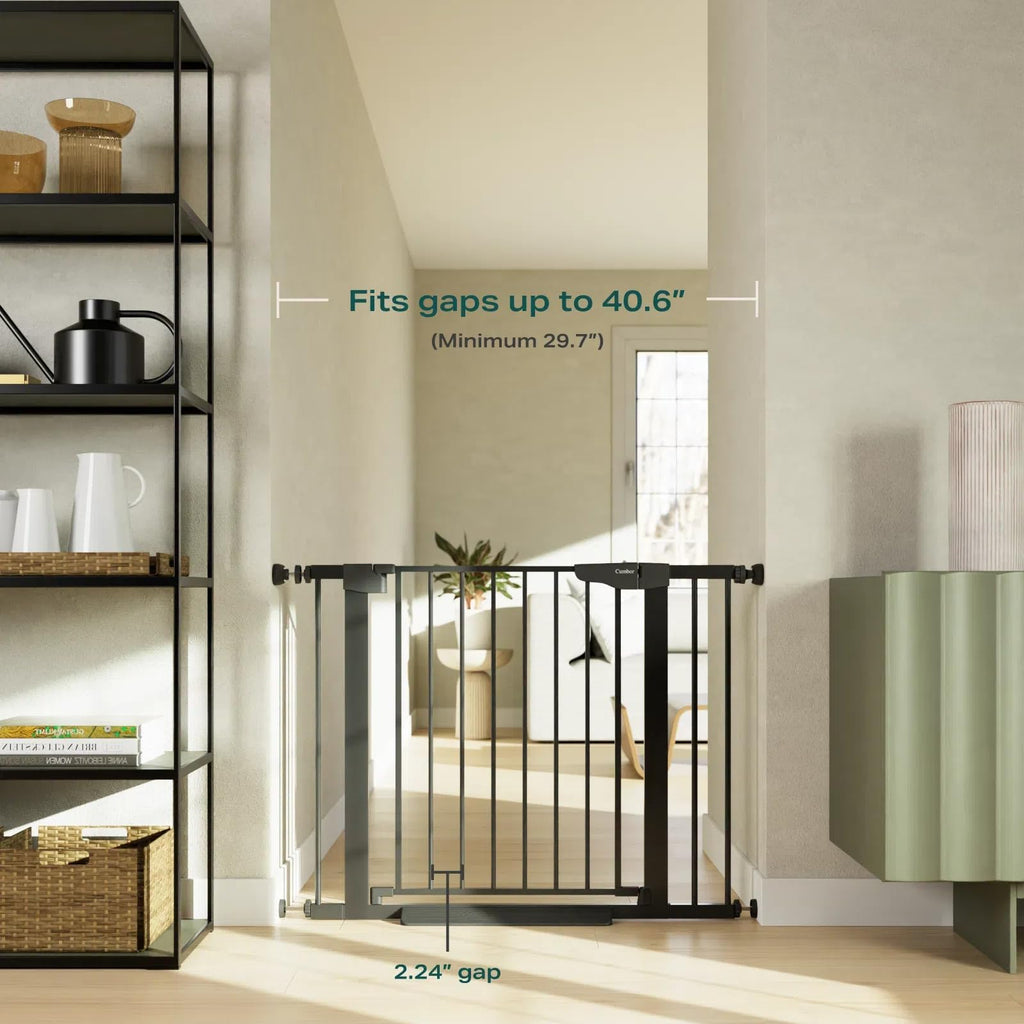 Cumbor Black Baby Gate 29.7-40.6in Wide $82.00 Retail $82.00