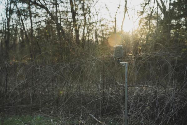 Stealth Cam Adjustable 29-49 Expandable Hunting Trail Camera Mounting Post Retail $24.00