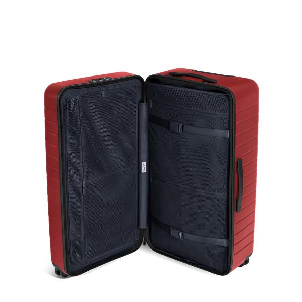 Away Large Trunk 31-Inch Hardside Spinner Suitcase Tango Red Retail $435.00