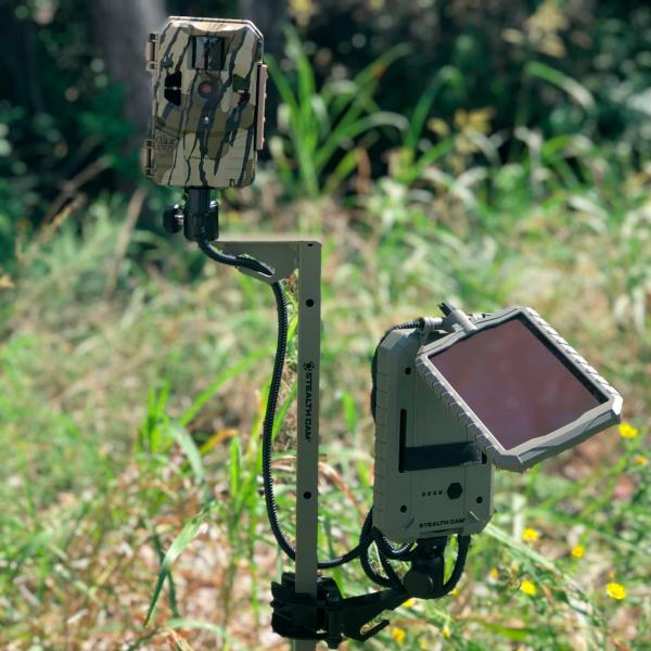 Stealth Cam Adjustable 29-49 Expandable Hunting Trail Camera Mounting Post Retail $24.00