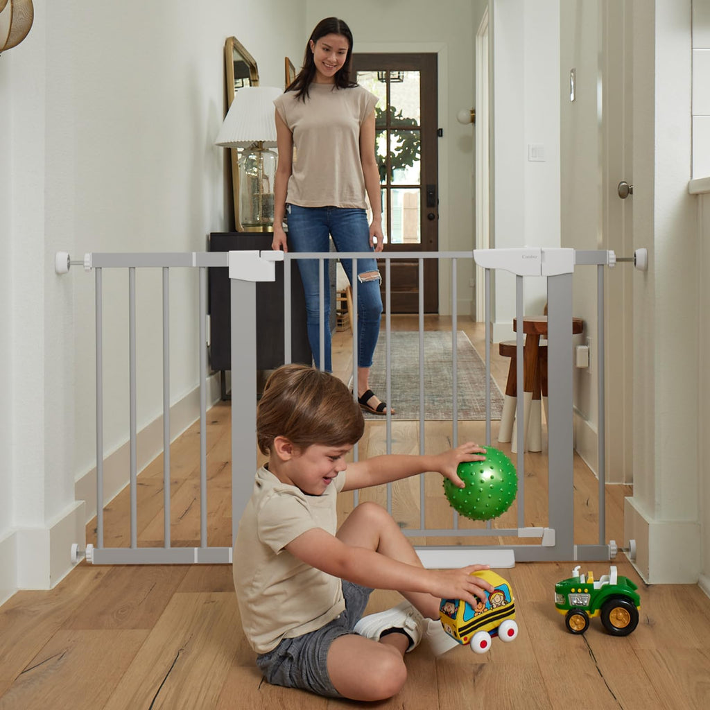 Gray Auto-Close Pressure Mounted Indoor Safety Gate 30.5 H 30-46 W
