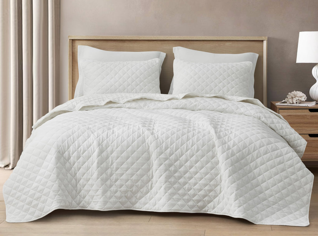 Chezmoi Collection 3-Piece Cotton Gauze King Quilt Set, White Soft Washed Cotton Gauze Bedspread, Lightweight Breathable Reversible 180GSM Fill for All Season Retail $94.00